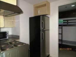 3br rockwell east kitchen2